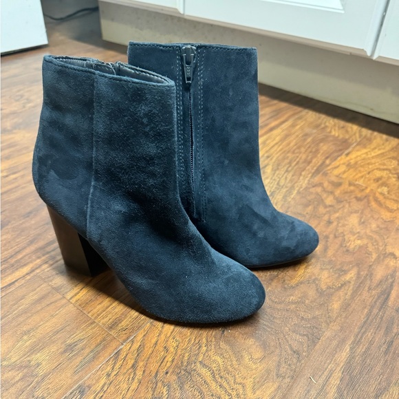 Aldo Blue suede booties - Picture 2 of 6